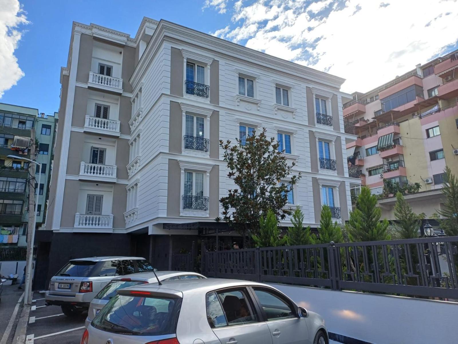 Oxygen Boutique Hotel Tirana Bagian luar foto