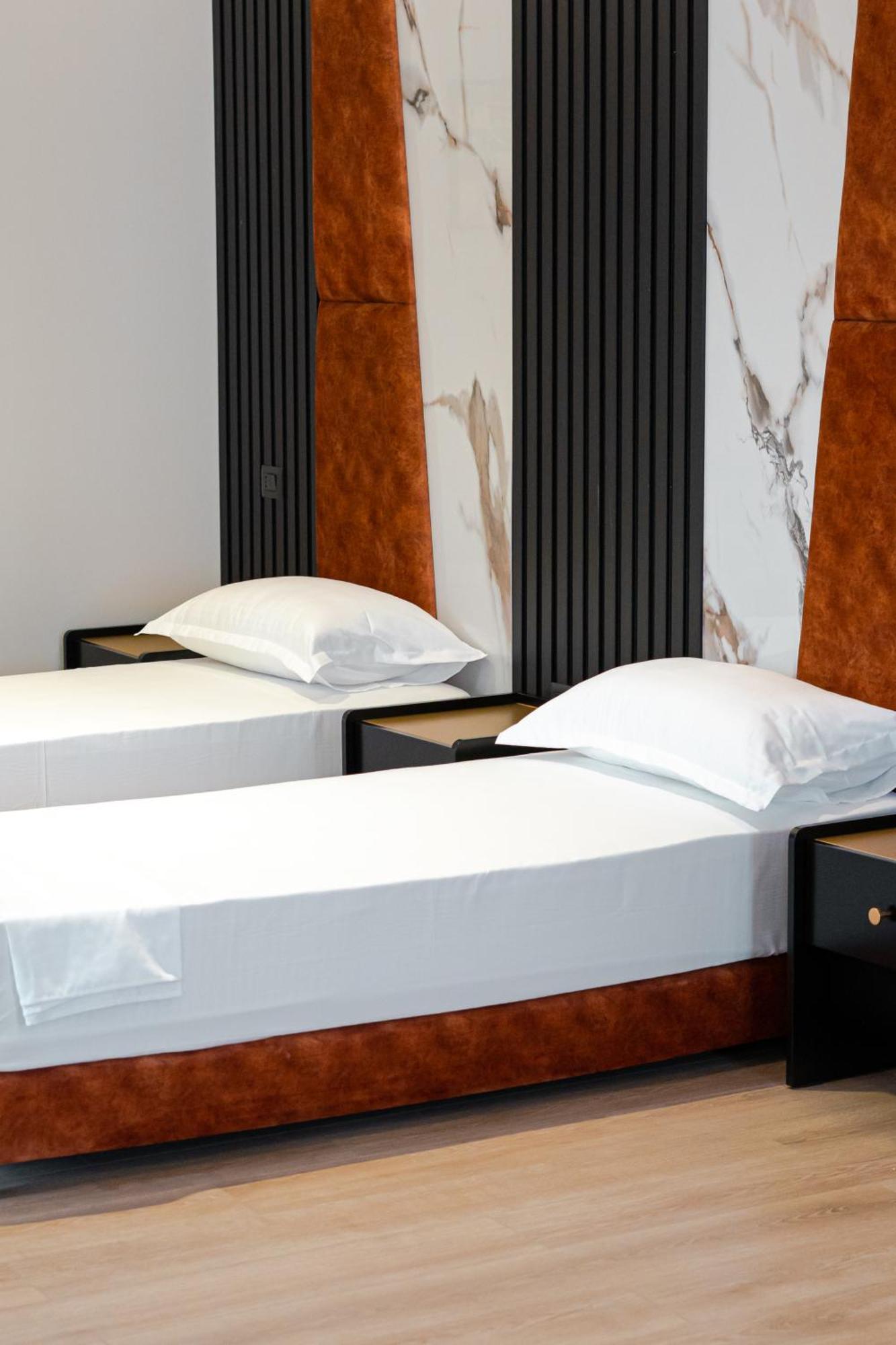 Oxygen Boutique Hotel Tirana Bagian luar foto